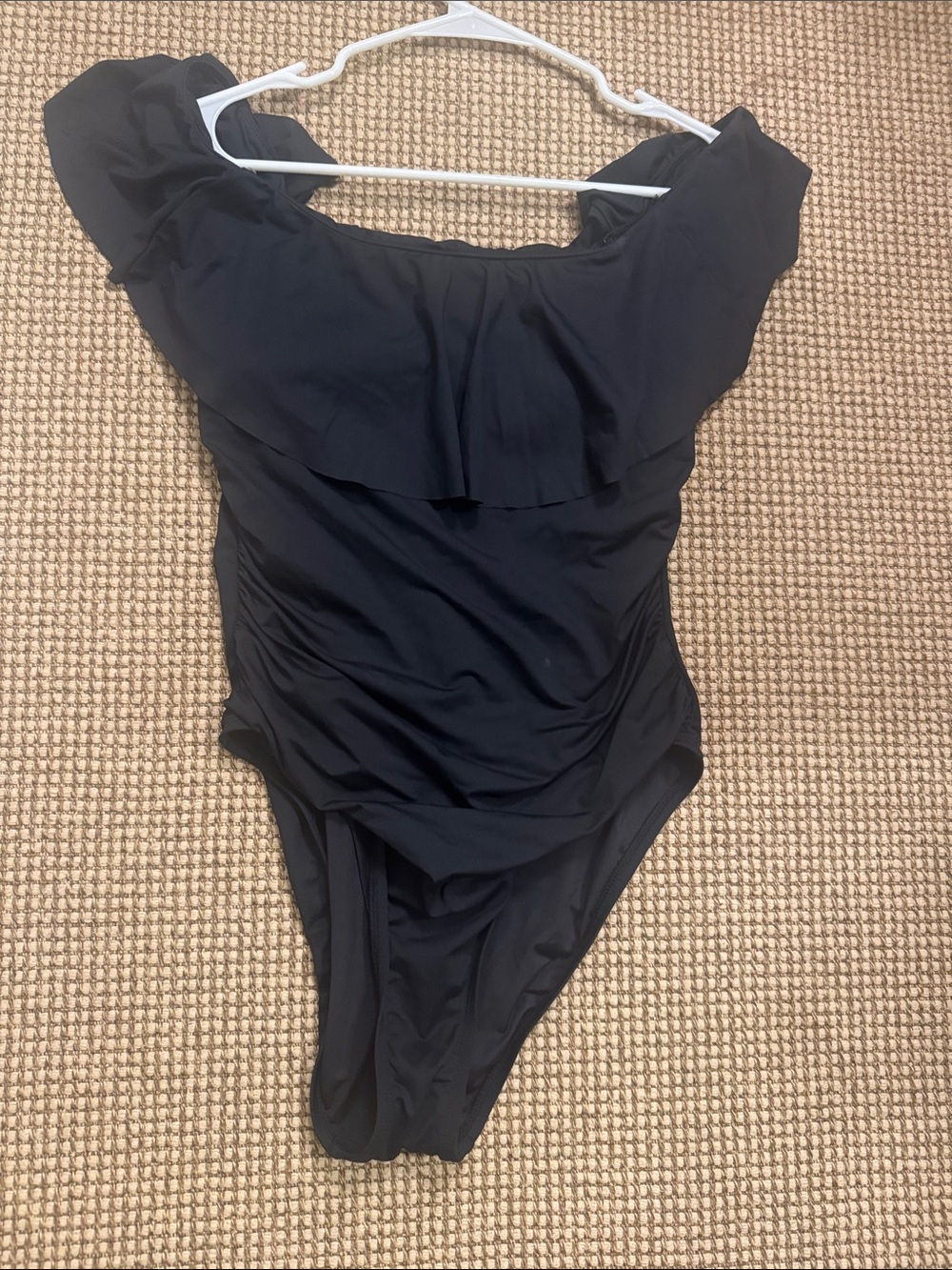 La Blanca one piece island goddess bathing suit size 10